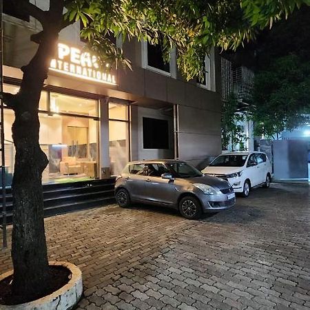 Hotel Peace International Mumbai Exterior foto